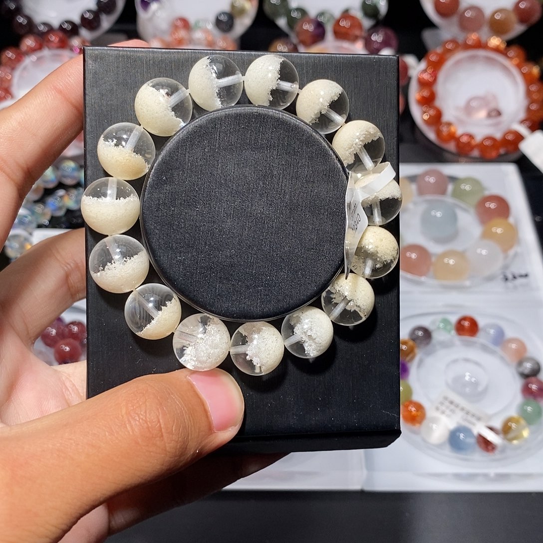 未镶嵌水晶手链白幽灵