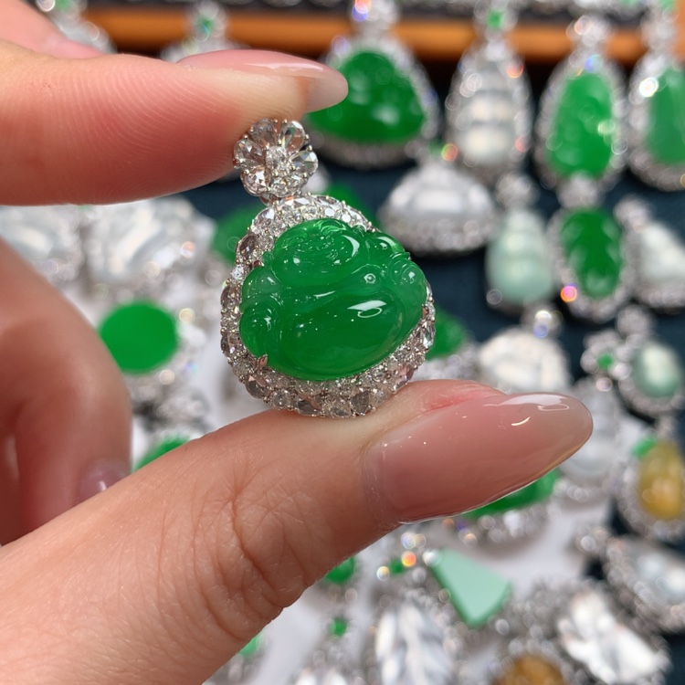 【闪购商品】翡翠颈饰18K金镶嵌佛公