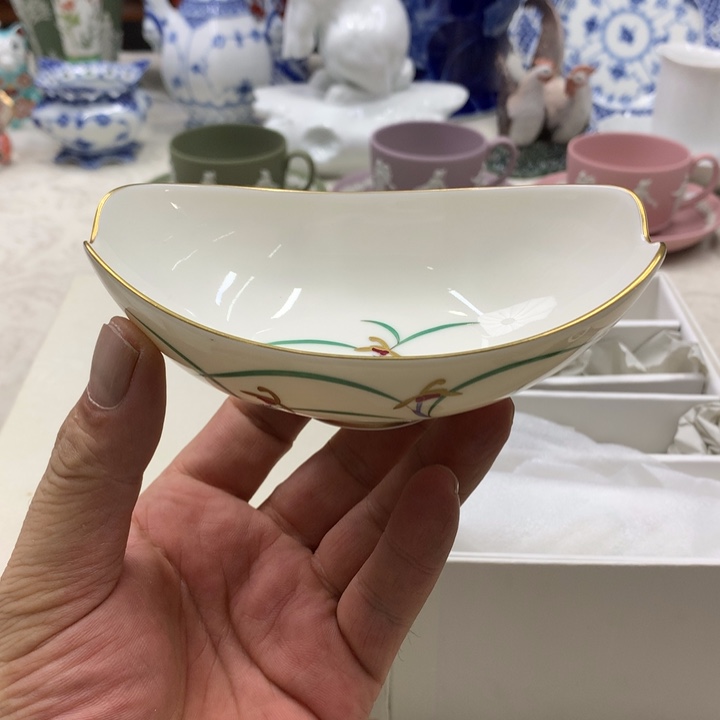 紫砂金瓷阁精品瓷器店