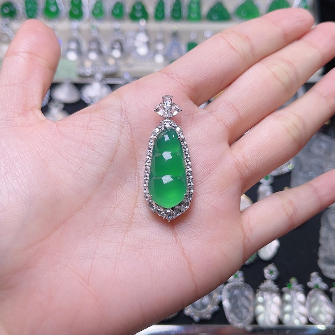 玛瑙/玉髓颈饰银S925镶嵌