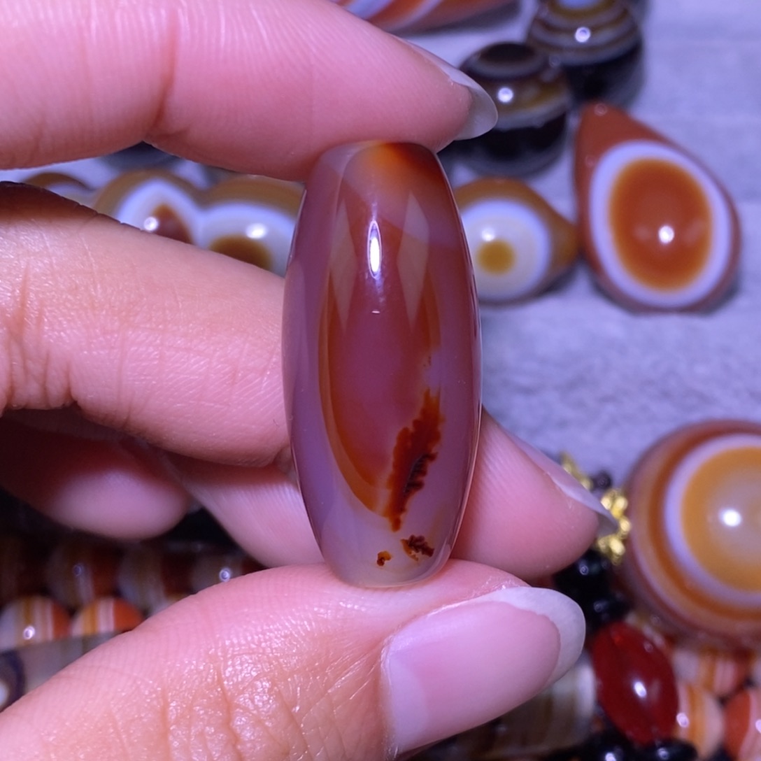 玛瑙/玉髓未镶嵌颈饰