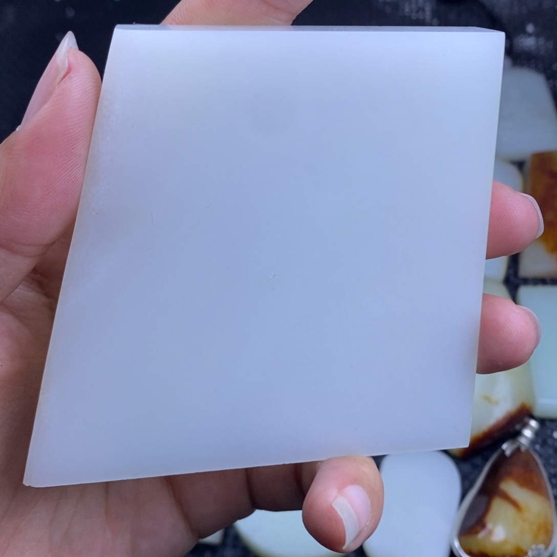 刺***刀定制和田玉未镶嵌定制