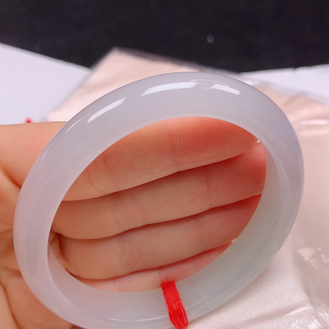 【闪购商品】未镶嵌手镯翡翠56贵妃手镯