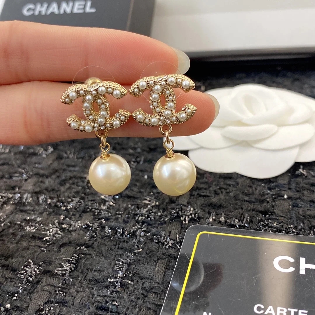 99新 Chanel/香奈儿 耳环百周年精致时尚珠珠珍珠