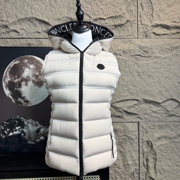99新 MONCLER 胸围92衣长54 蒙口马甲羽绒服M545加厚秋冬