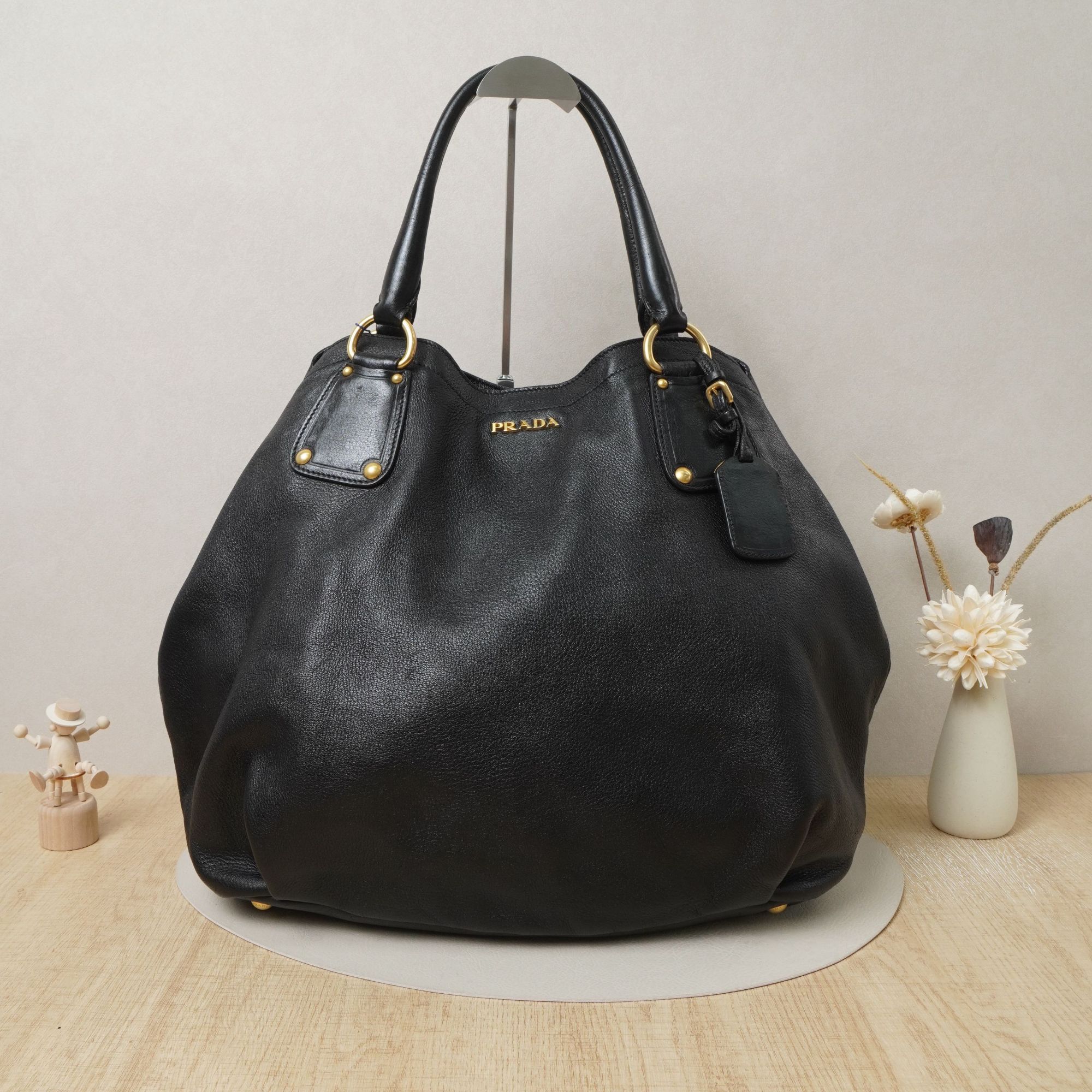 95新 Prada/普拉达 普拉达中古手提肩背包黑金牛皮/DS100758