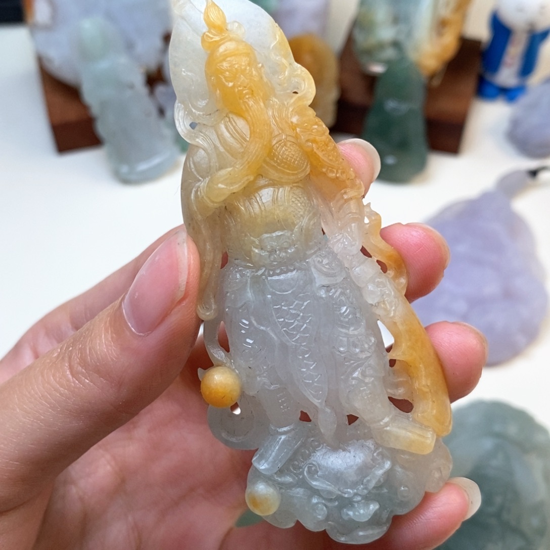 定制翡翠未镶嵌吊坠