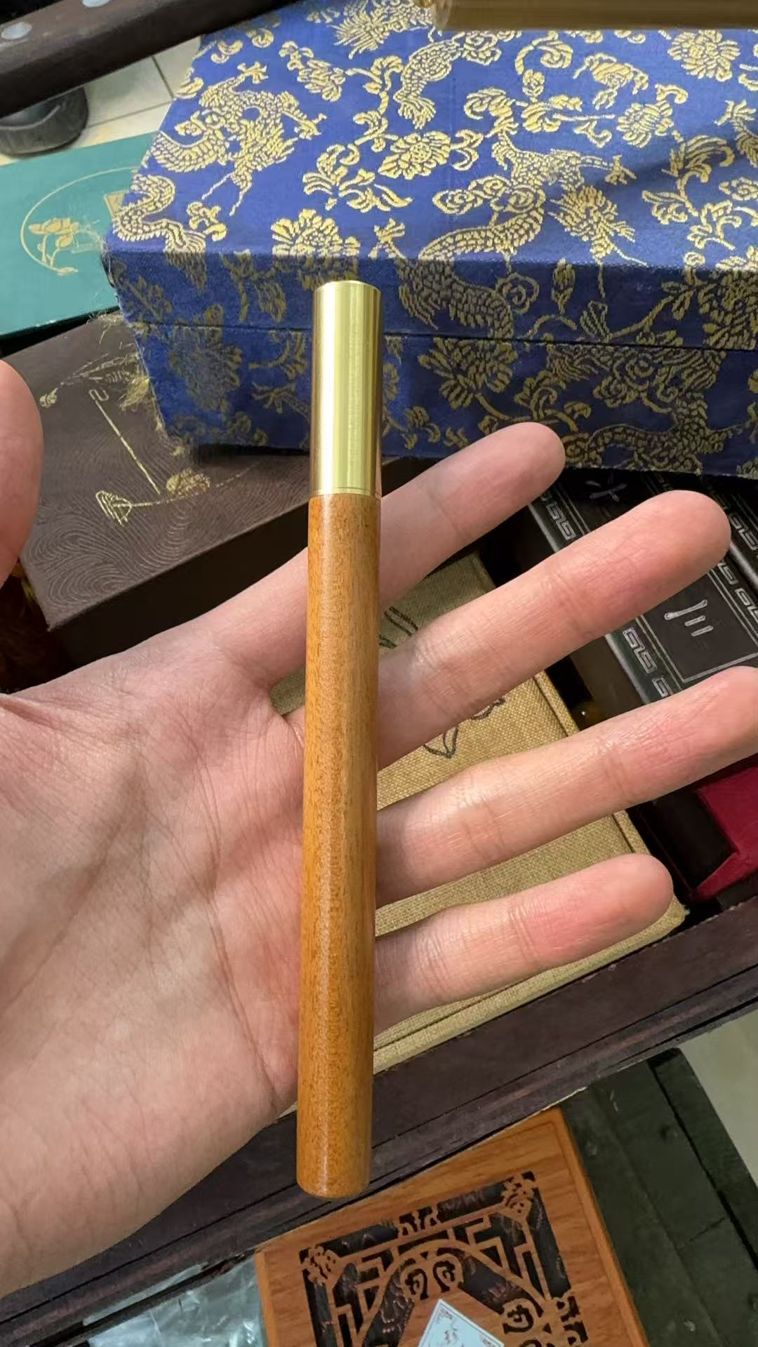 【闪购商品】花梨木笔