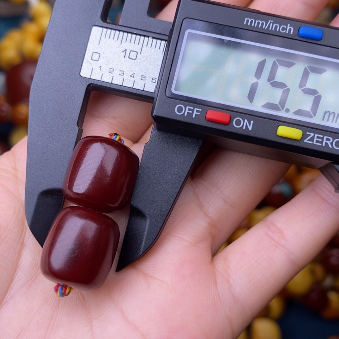 未镶嵌蜜蜡裸石蜜蜡