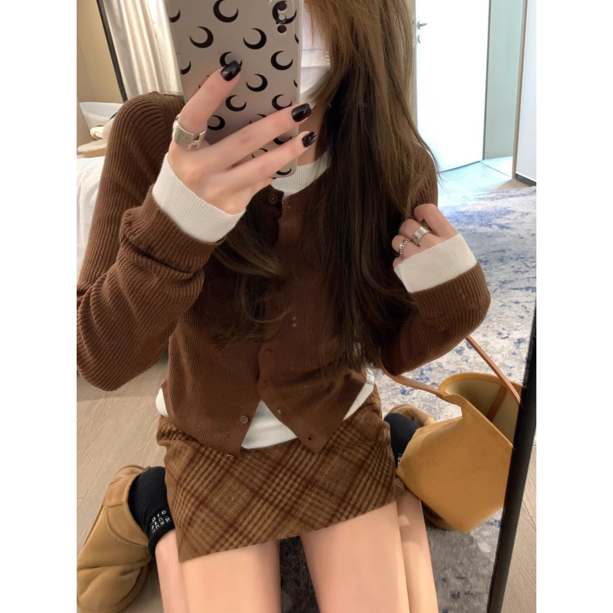 美拉德色系假两件软糯显瘦上衣圆领长袖针织衫女秋季新款韩版百搭