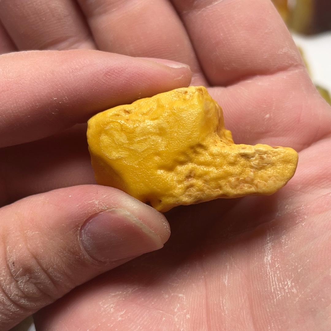 定制琥珀未镶嵌蜜蜡直发