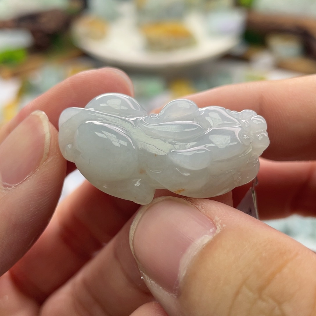 翡翠颈饰未镶嵌貔貅