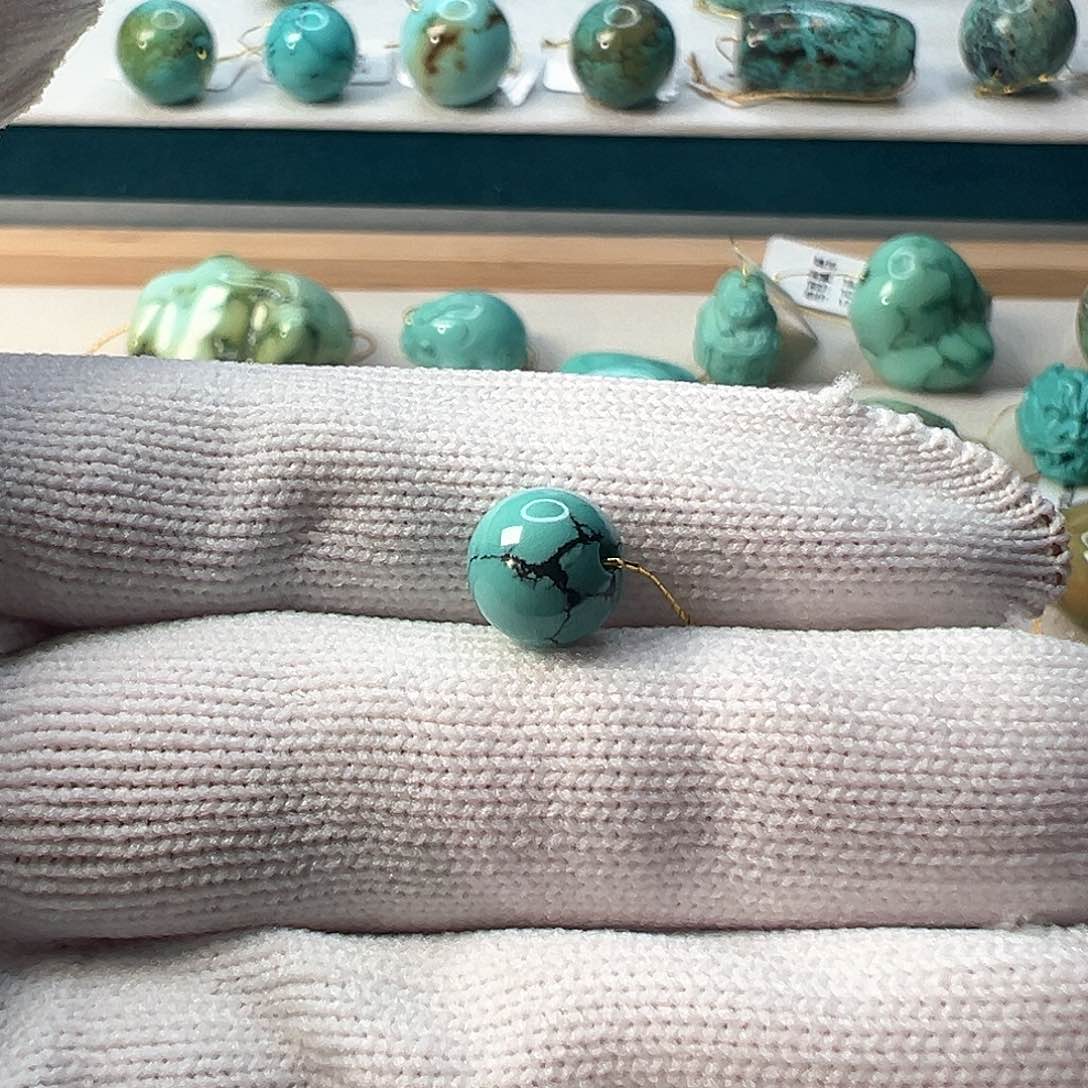 绿松石配饰未镶嵌