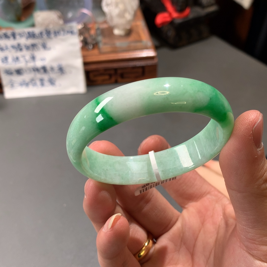 翡翠手镯未镶嵌53.5贵妃