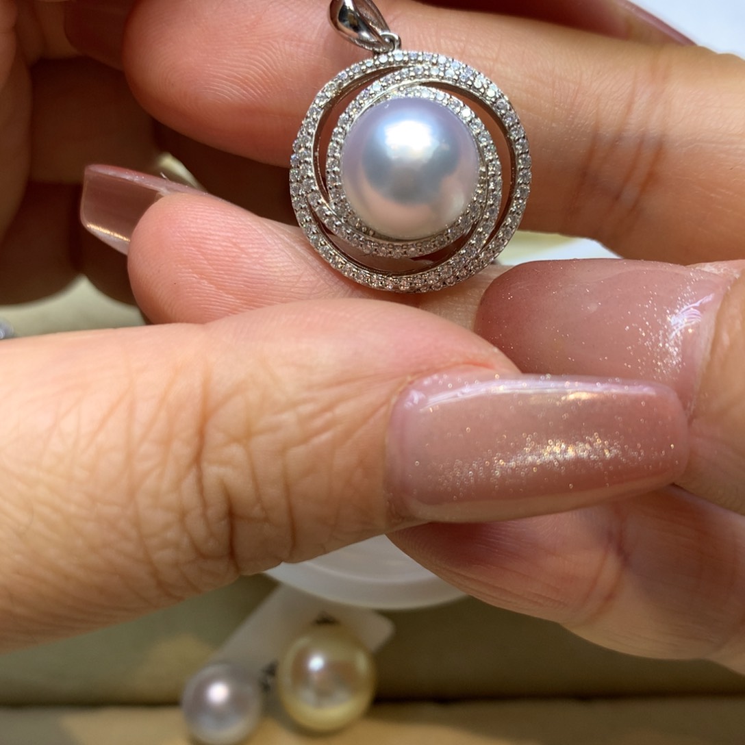 颈饰银S925镶嵌海水珍珠