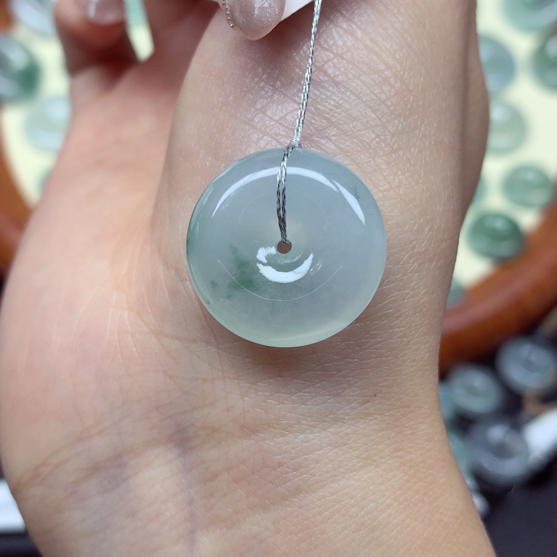 翡翠未镶嵌颈饰吊坠19.4/6mm