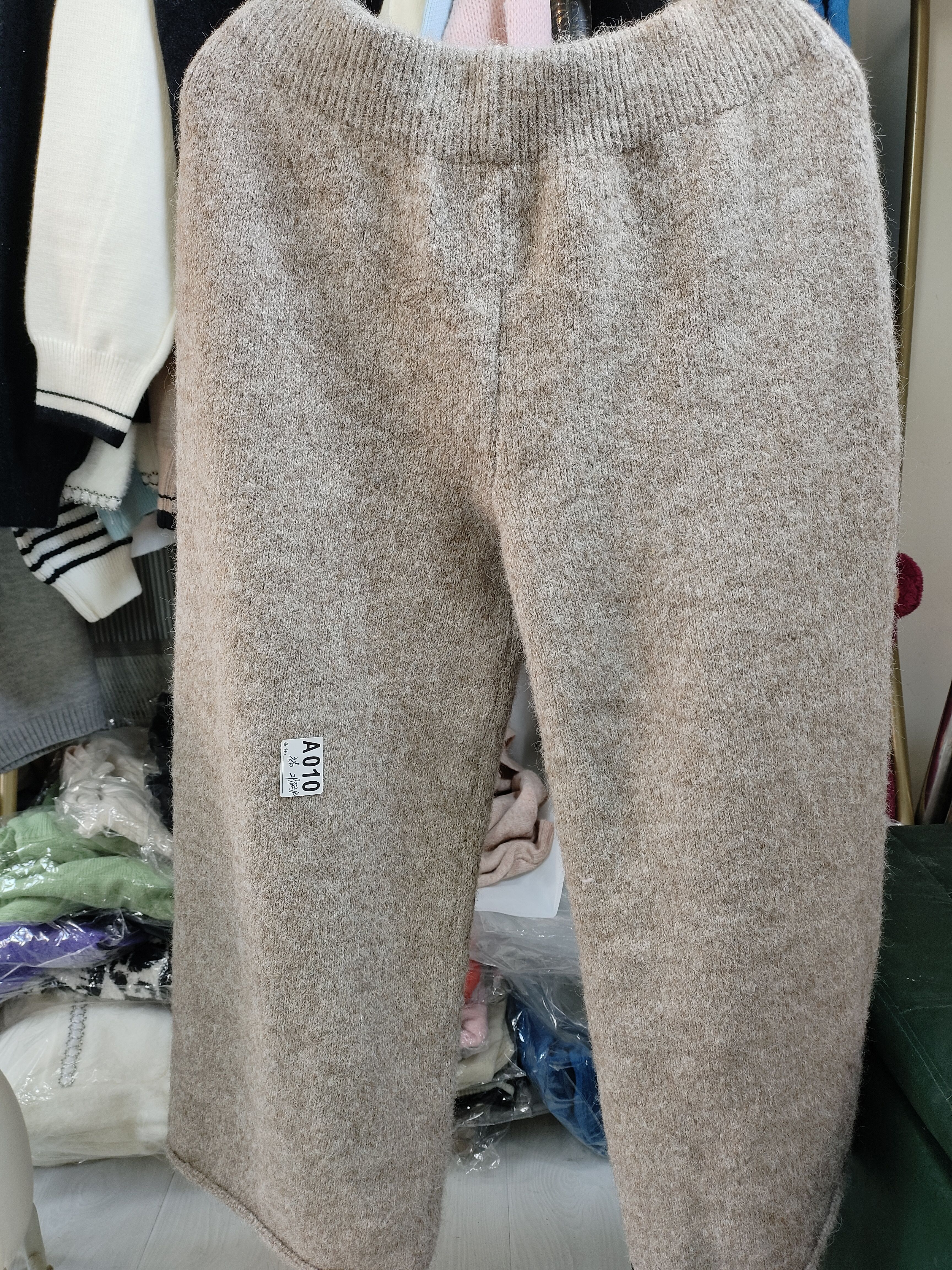 冬季加绒卷裤宽松舒适百搭直筒长裤显瘦保暖休闲裤