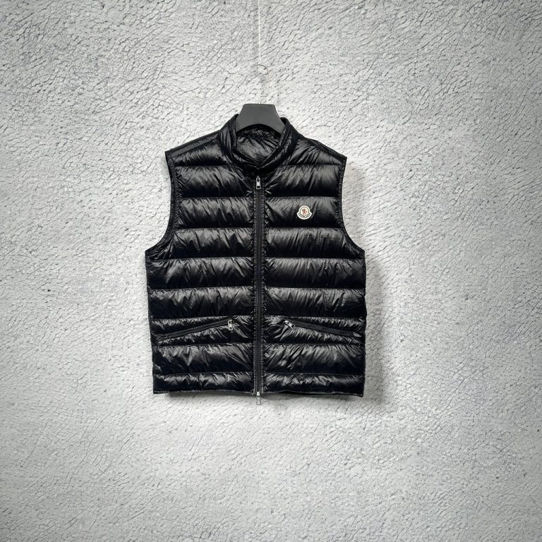 99新 Moncler 蒙口/盟可睐 Gui系列 超轻鹅颈绒小立领羽绒马甲4码