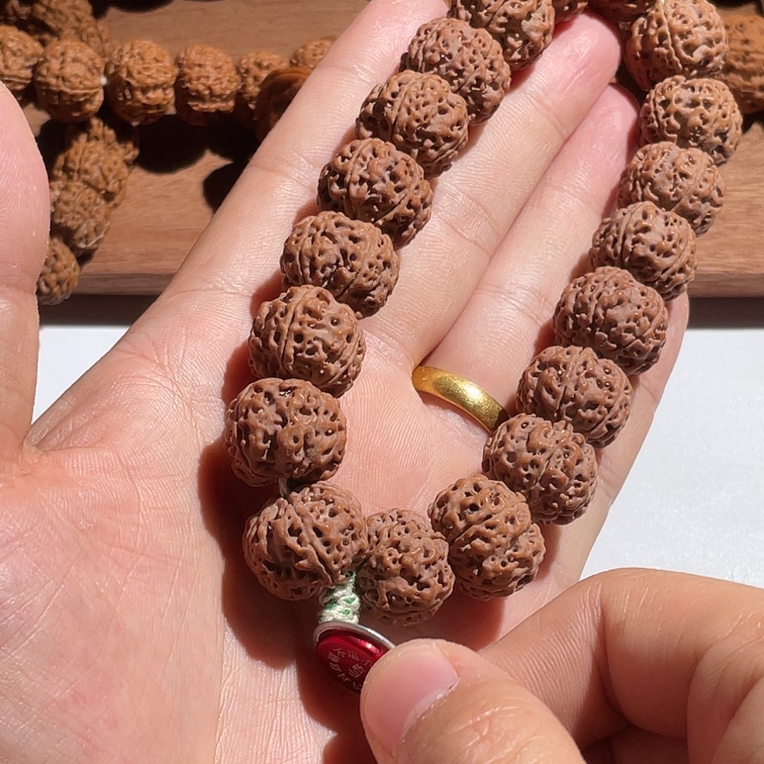 撸***生吊坠金刚菩提17方印