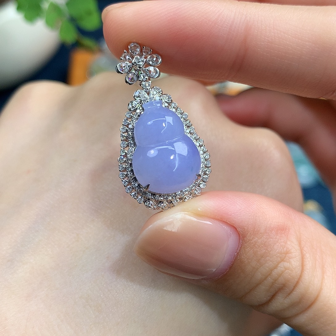 吊坠(不含链)18K金镶嵌翡翠