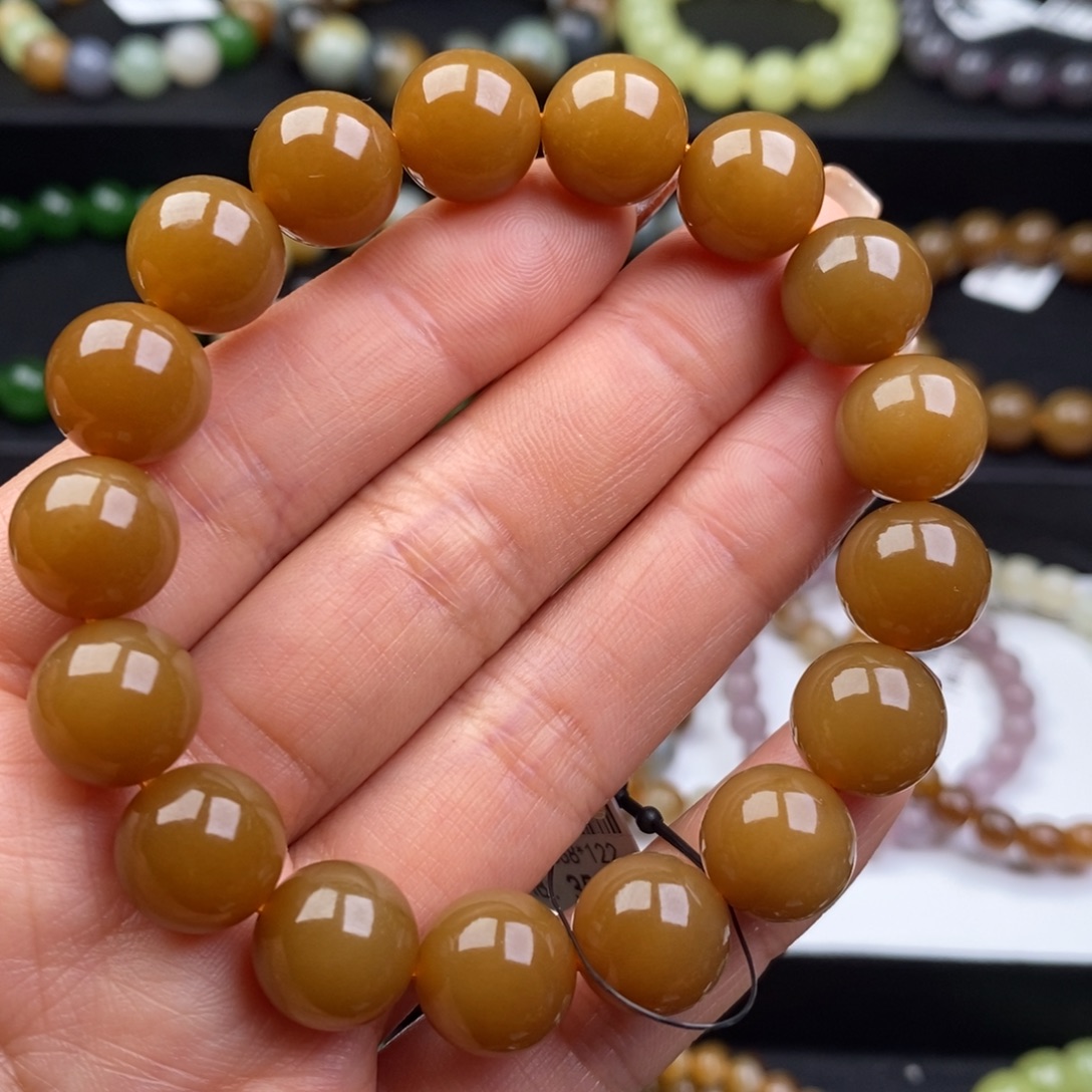 沧***海和田玉未镶嵌手串