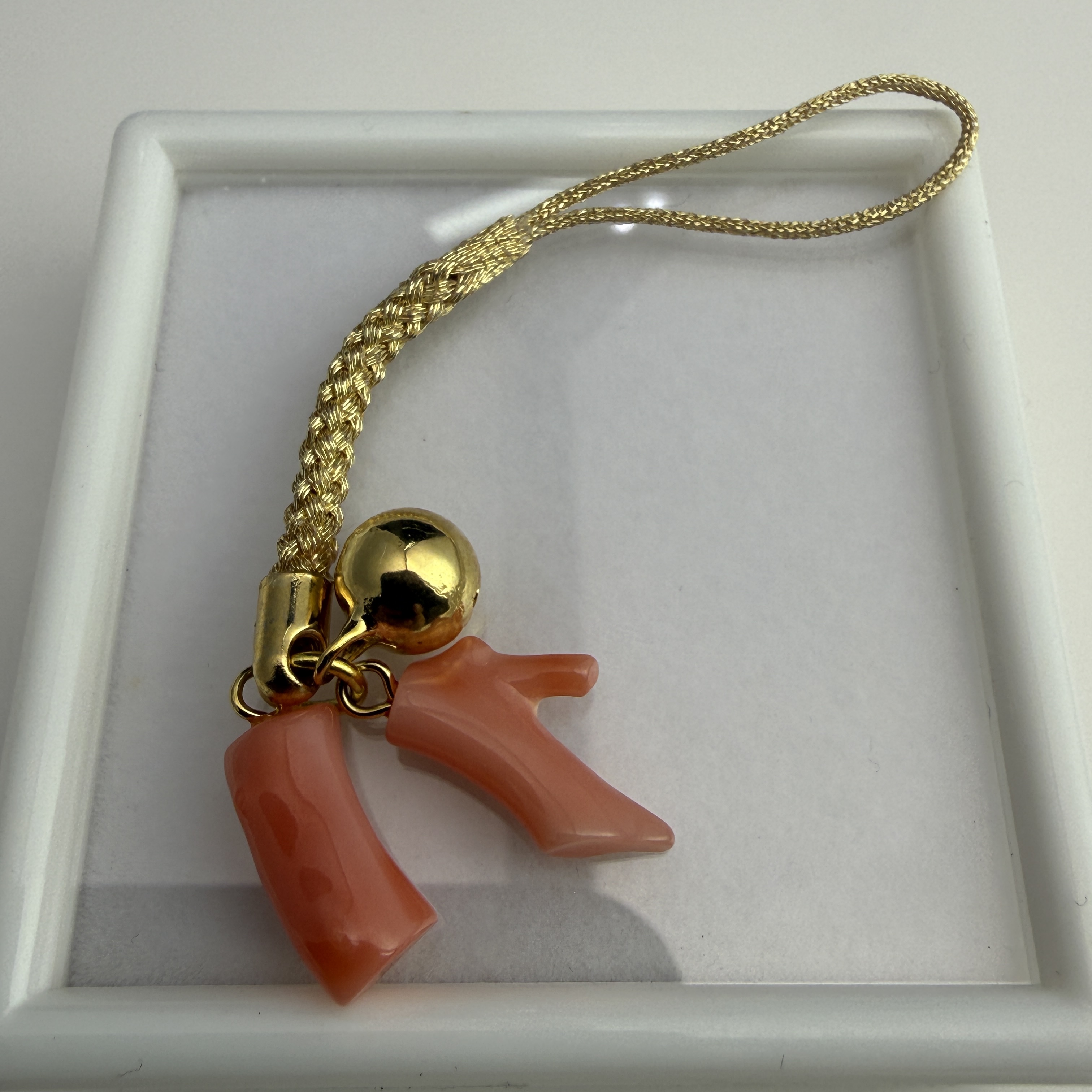 卡莫丁 天然珊瑚 多样性 MOMO手机链挂件