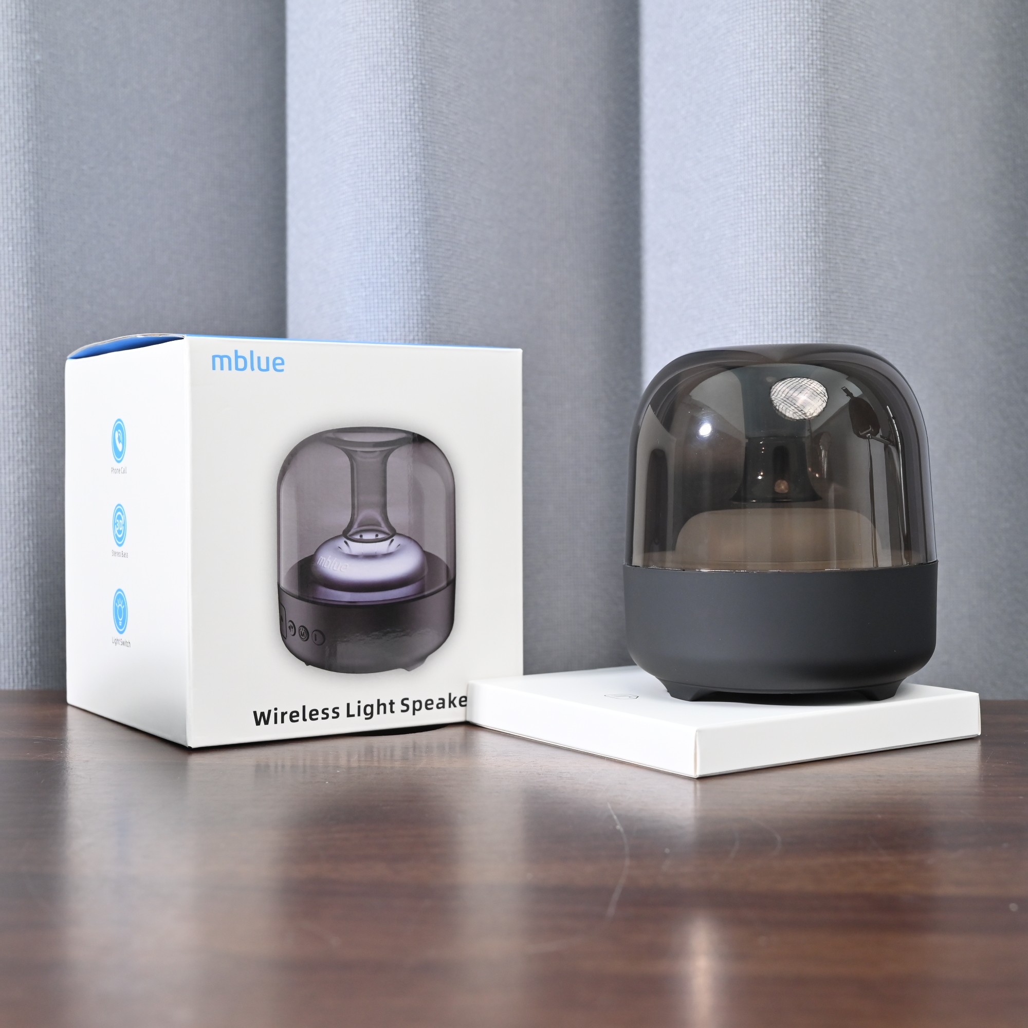 准新品  魅蓝蓝牙小音箱无线便携3.5mm有线桌面小低音炮三色灯光