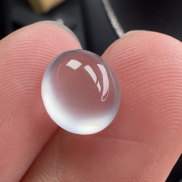 翡翠未镶嵌颈饰蛋面9.6