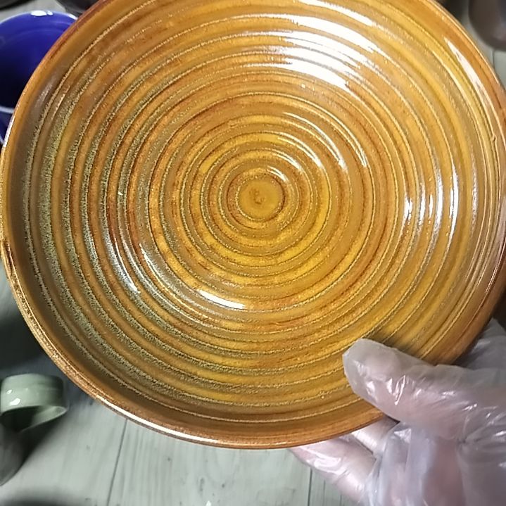 盘瓷片陶瓷杯盘壶碗都有