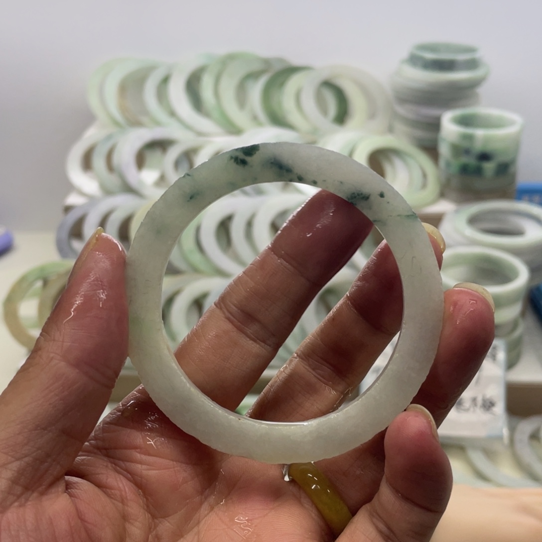 定制翡翠未镶嵌天然缅甸A货翡翠