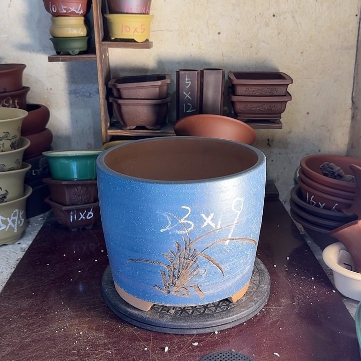 紫砂花盆，手工制作