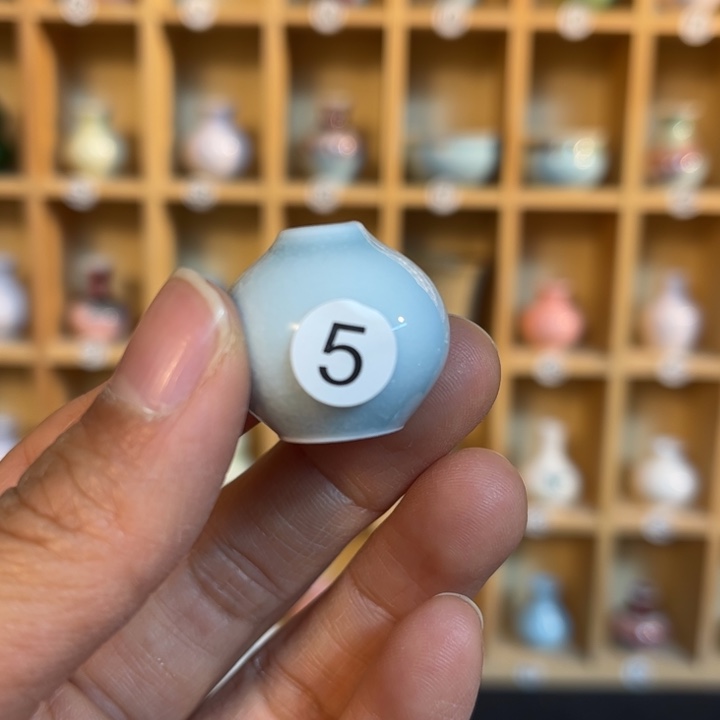 摆件微陶老王迷你花瓶