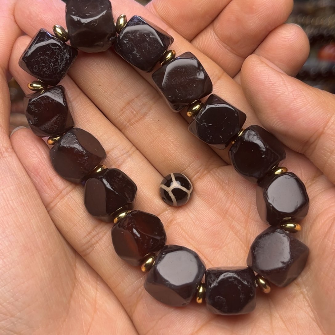 吊坠星月菩提我***马