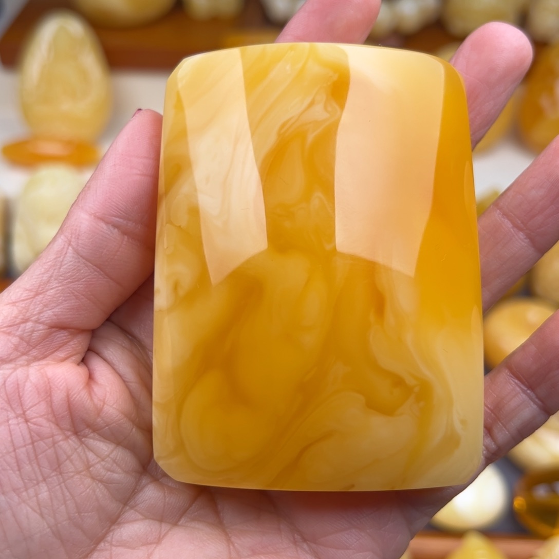 琥珀颈饰未镶嵌纯天然琥珀蜜蜡无优化