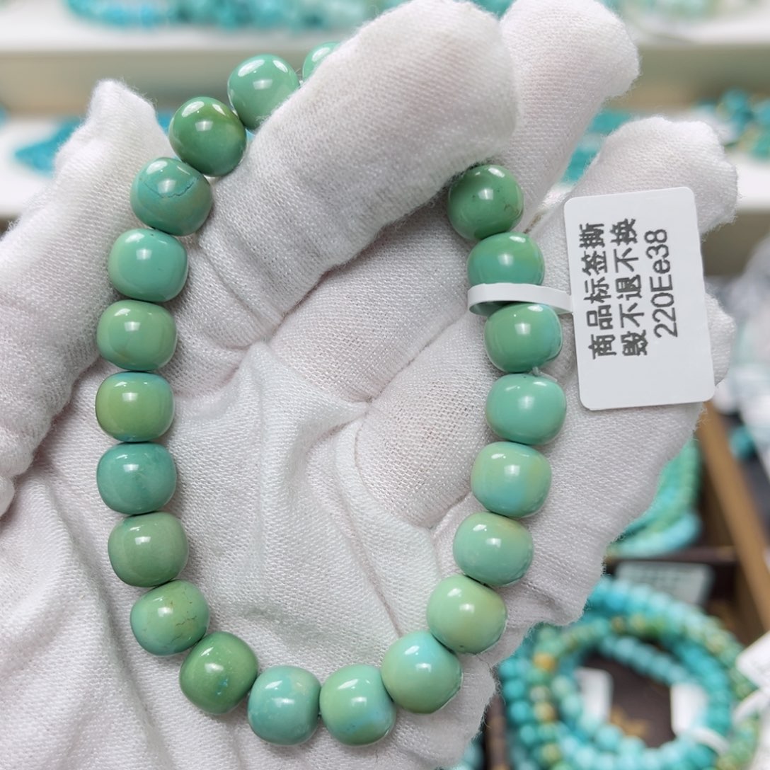 绿松石绿松石未镶嵌