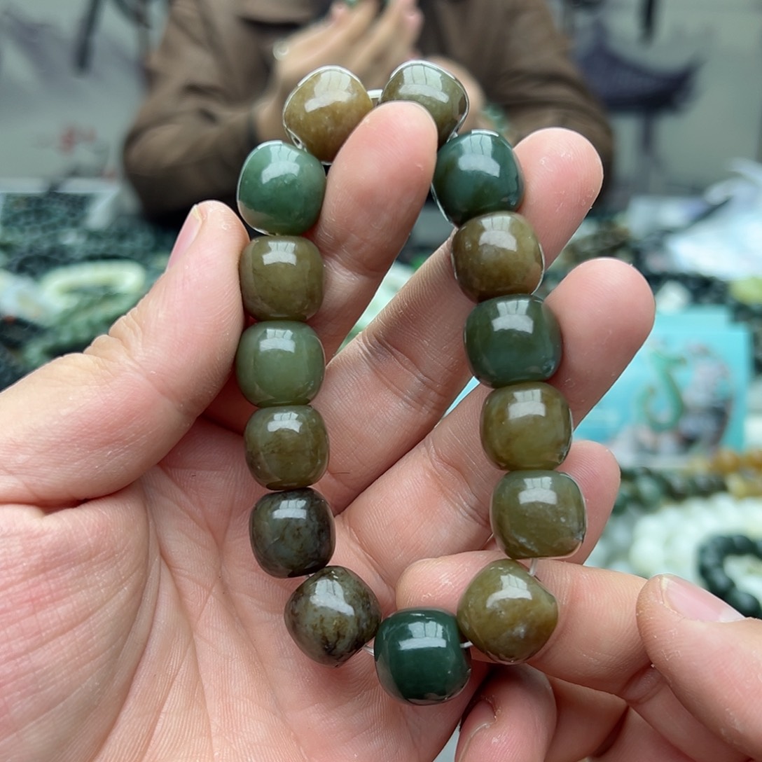 和田玉手链未镶嵌