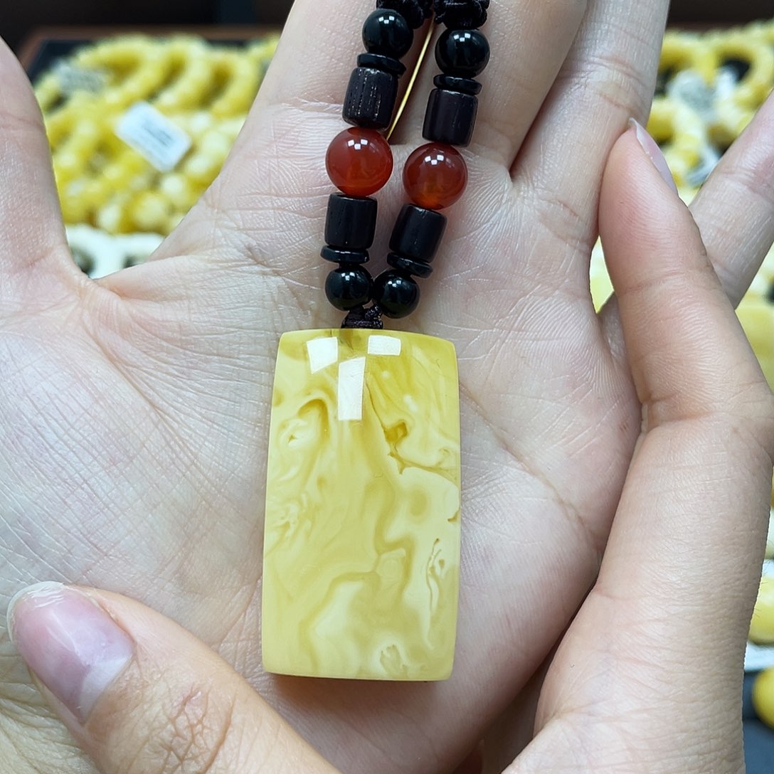 未镶嵌蜜蜡裸石无事牌41✖️22✖️13mm