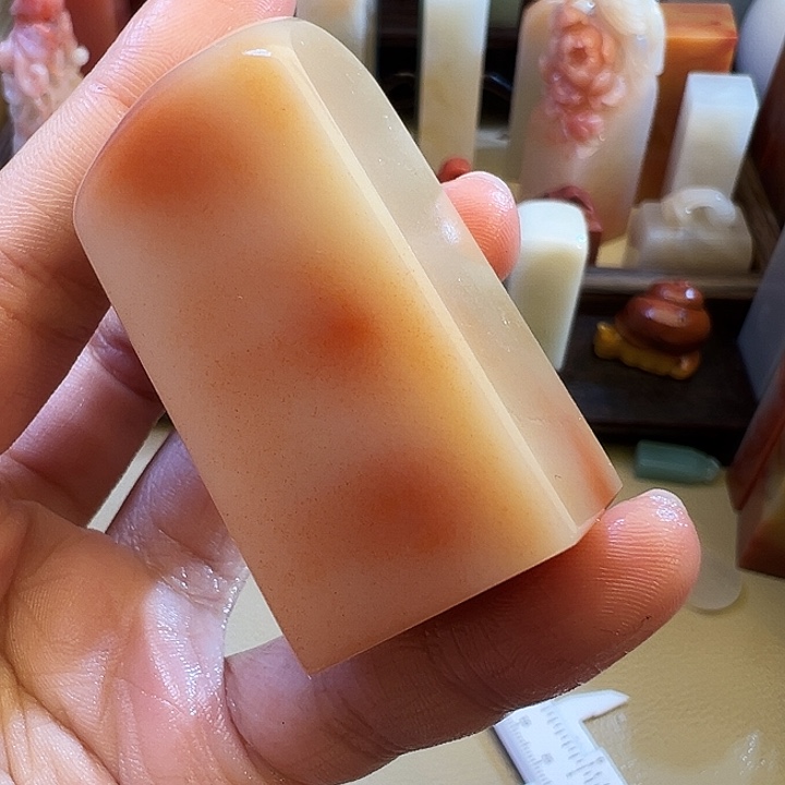 寿山石印石芙蓉体