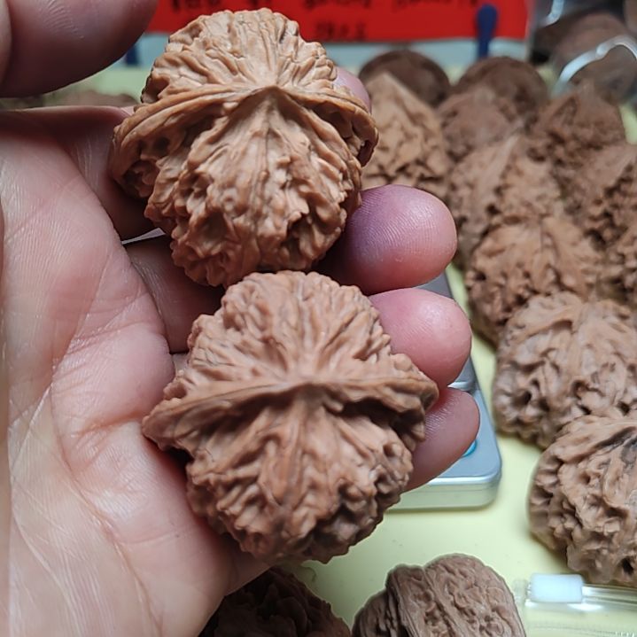 文玩核桃把件40的全品无药无修的苹果园