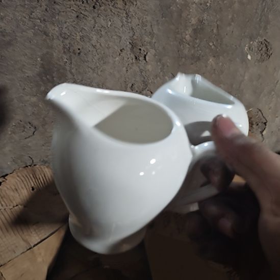 茶盏陶瓷盘子碗啥都有