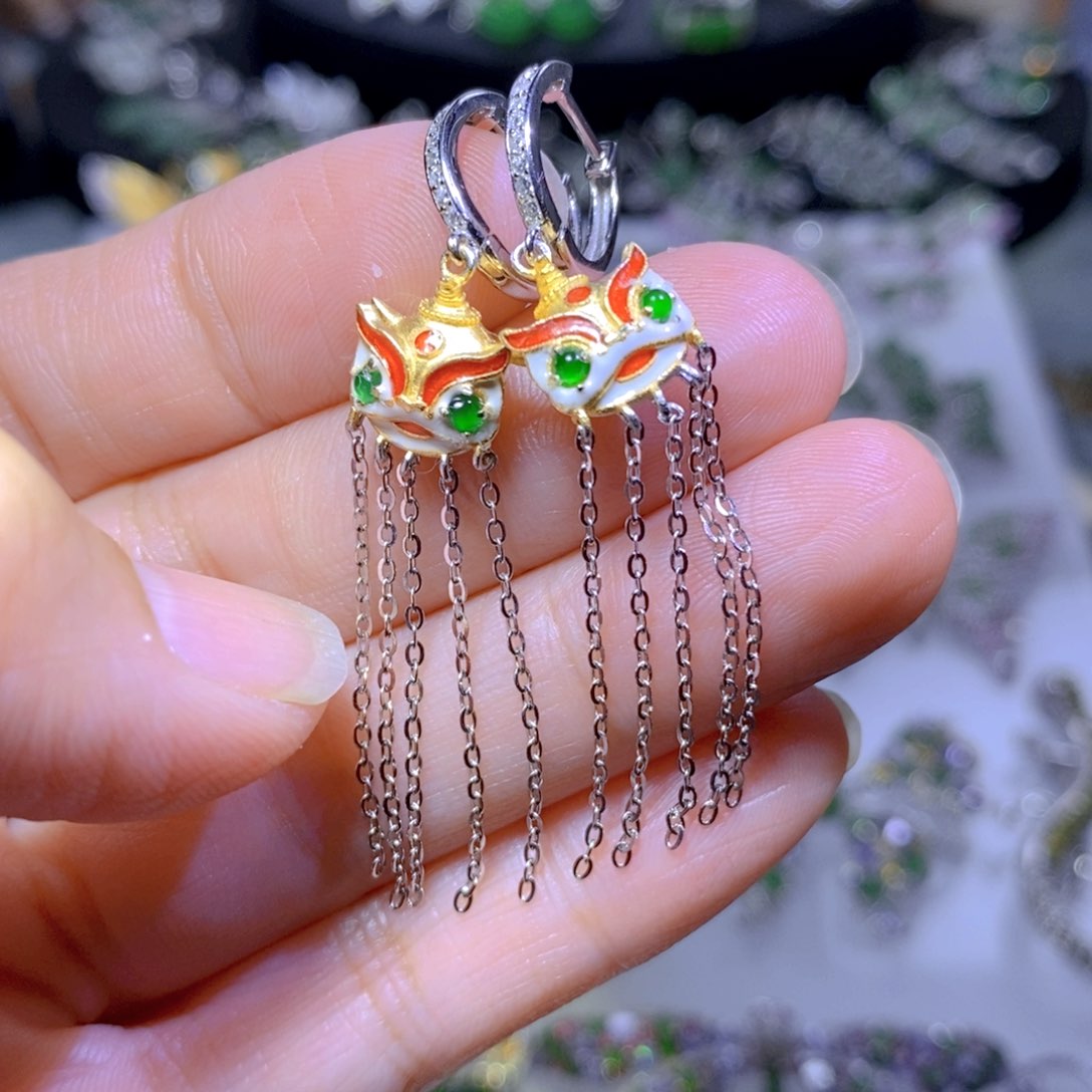 翡翠颈饰银S925镶嵌天然翡翠