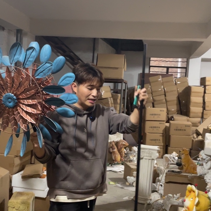 【闪购商品】陶瓷摆件孔雀蓝风车摆件