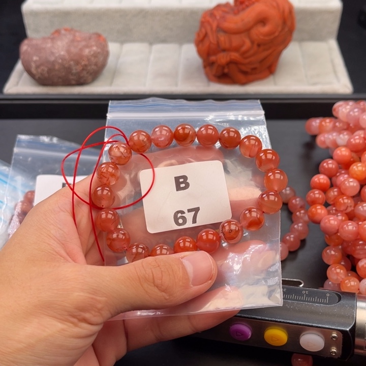 南红玛瑙未镶嵌多样性发货默认微瑕称重10mm