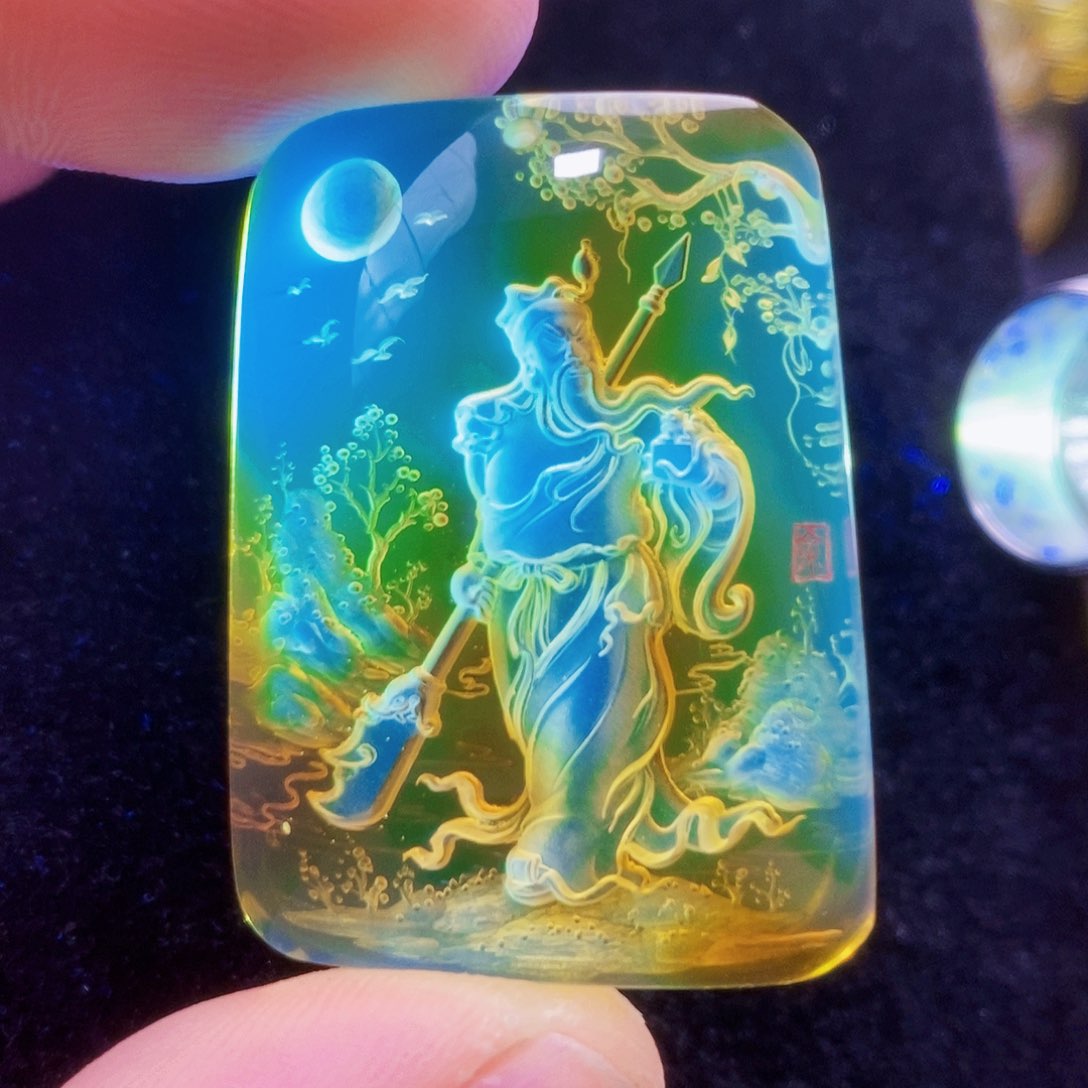 【闪购商品】金珀颈饰未镶嵌琥珀阴雕