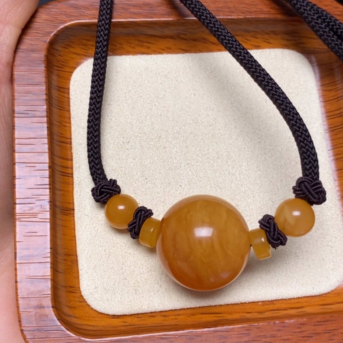 【闪购商品】蜜蜡颈饰未镶嵌项链