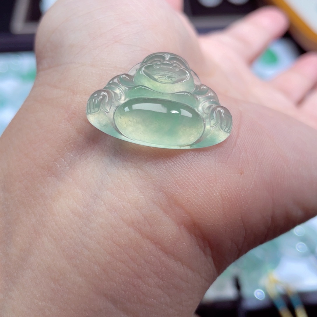 颈饰未镶嵌翡翠佛公