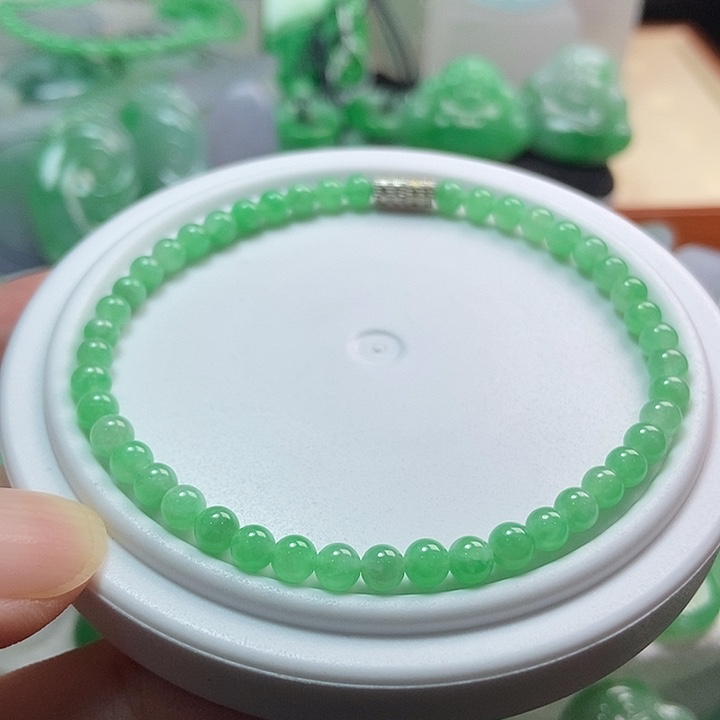 颈饰未镶嵌翡翠手串小米珠