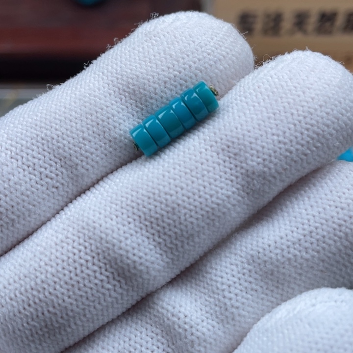 绿松石未镶嵌珠宝奇石5.1