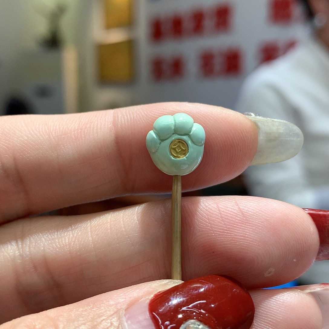 绿松石配饰未镶嵌