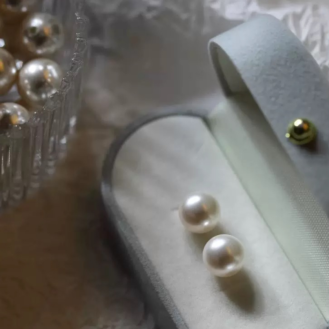 铜合金耳饰 法式复古施家高级感轻奢正圆复古珠珠耳钉耳饰xs02